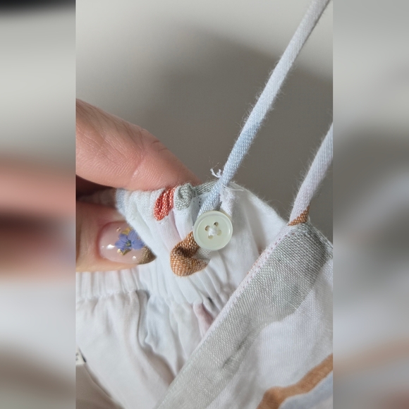 Madewell Striped V-Neck Midi Dress in 100% Linen - Picture 7 of 11